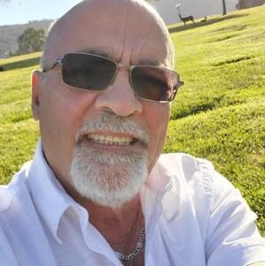 Meet your Posher, Nihad